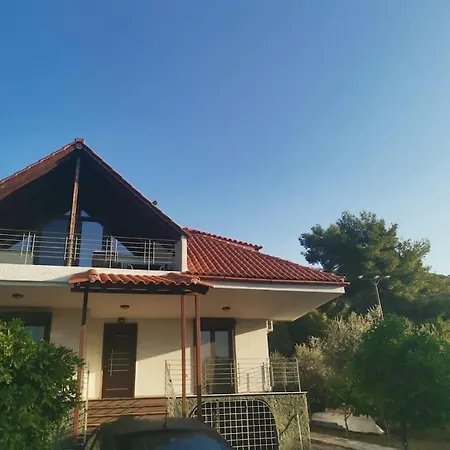 Villa Aidipsos