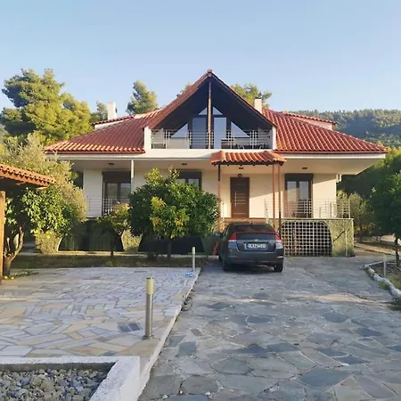 Aidipsos Villa