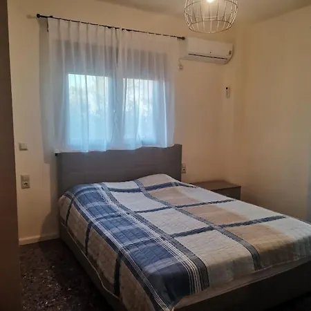 Aidipsos Villa